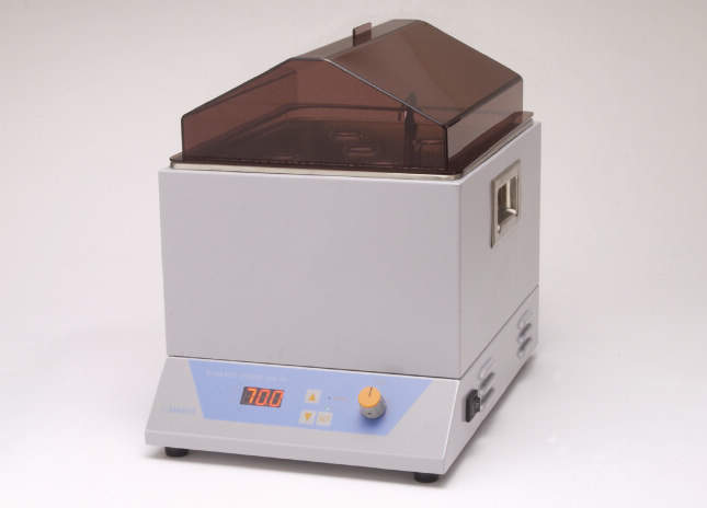 三商 3連スターラー付|||恒温水槽 SSB-103/山椒三重搅拌器| | |水浴SSB-103